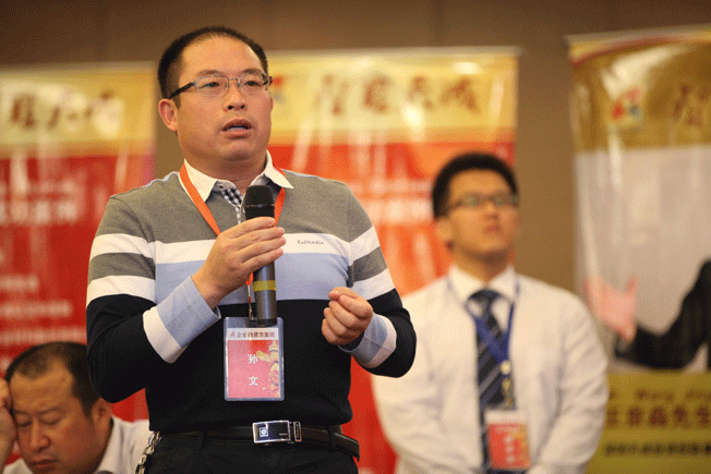 <a href='http://m.zhwwzy.cn' class='keys' title='點(diǎn)擊查看關(guān)于氧化鎂的相關(guān)信息' target='_blank'>氧化鎂</a>