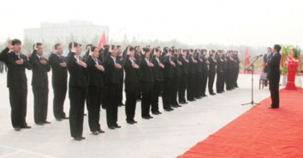 <a href='http://m.zhwwzy.cn' class='keys' title='點擊查看關于氧化鎂的相關信息' target='_blank'>氧化鎂</a>廠家